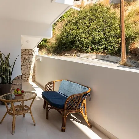 Christina's * Afantou