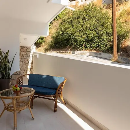 Апартаменты Christina's Афанту